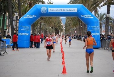 El tradicional circuit de la Rambla acull aquest diumenge la 28a Marxa Atlètica Ciutat de Badalona.