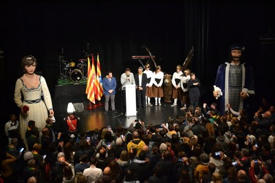 El base del primer equip del Club Joventut Badalona Nicolás Laprovittola ha llegit aquest vespre el pregó de les Festes de Maig de Badalona 2019.