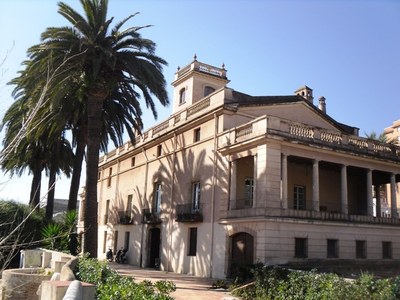 Badalona inaugura el projecte “Formació i sensibilització envers el maltractament infantil”.