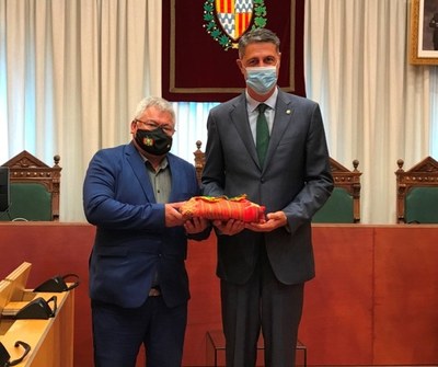 L’alcalde de Badalona es reuneix amb el cònsol general de Bolívia a Barcelona.