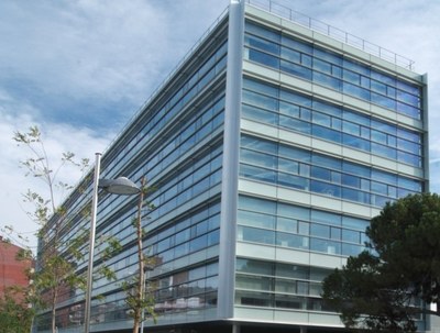 L’Ajuntament de Badalona ofereix informació a la ciutadania afectada pel tancament de les clíniques DENTIX.