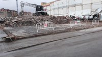 Finalitzen els treballs d’enderrocament de la nau sinistrada del carrer de Guifré de Badalona