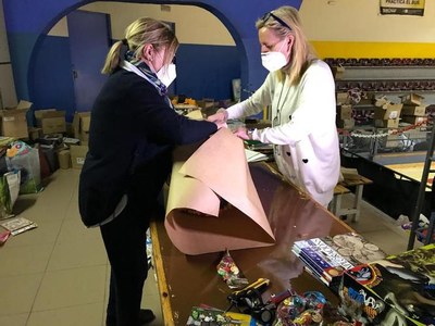 El Nadal Solidari de Badalona aconsegueix recollir més de 3.800 joguines per repartir entre 1.800 infants de la ciutat.