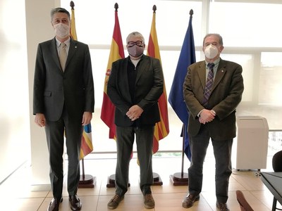 Badalona i Sant Adrià de Besòs sumen el suport de l’Àrea Metropolitana de Barcelona (AMB) per al desenvolupament de l’entorn de les Tres Xemeneies.