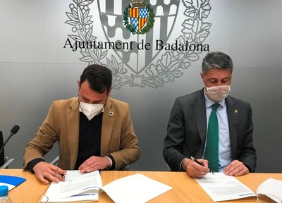 El Govern municipal, el Grup municipal socialista, l’Associació de Marxants de Badalona i el grup de restauradors Forquilla Badalona han signat un protocol d’acords per ajudar a pal·liar els efectes econòmics de la Covid-19.