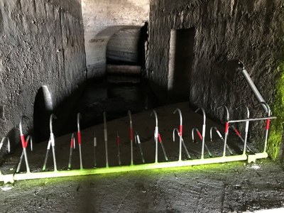 Badalona ha instal·lat un sistema innovador que evita que la majoria de residus sòlids arribin al mar des del clavegueram durant els episodis de fortes pluges.