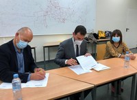 TUSGSAL cedeix a l’Ajuntament durant quatre anys tres plataformes-remolc per convertir-les en les carrosses de la cavalcada de Reis