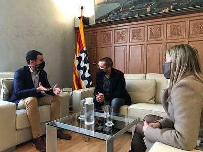 Badalona s’adherirà al programa VIOPET, una iniciativa per acollir temporalment als animals de dones víctimes de violència masclista.