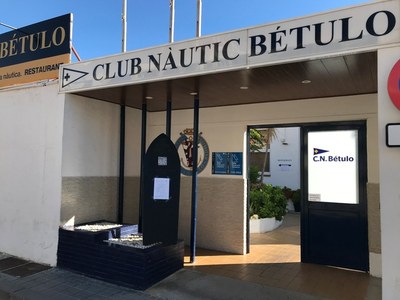 L’Ajuntament de Badalona presenta al·legacions i proposa la modificació del Reglament de Costes per permetre la viabilitat del Club Nàutic Bétulo.