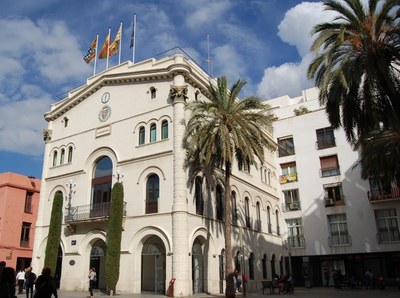 L’Associació Juristes Locals premia un treball de recerca del cap dels serveis jurídics de l’Àmbit de Territori de l’Ajuntament de Badalona, Ricard Brotat.