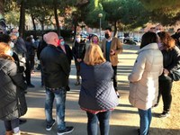 L’Ajuntament de Badalona proposa construir un parc infantil en l’esplanada situada davant de l’Institut Escola Llibertat