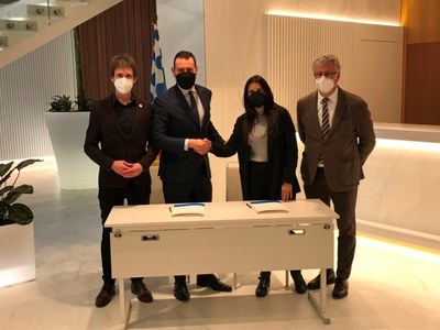 L’Ajuntament signa un acord de col·laboració amb el nou Hotel Sallés Marina Badalona per fomentar l’ocupació de veïns de Badalona.