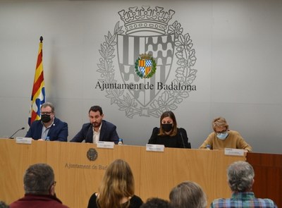 El Govern municipal i el Grup Municipal de Guanyem Badalona en Comú (GBeC) formalitzen l’acord per a l’aprovació del Pressupost.