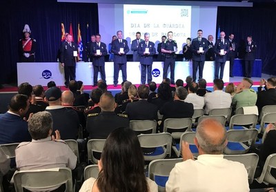 El Dia de la Guàrdia Urbana de Badalona reconeix la labor d’agents, institucions i ciutadans.