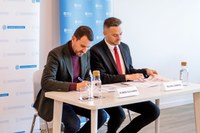 L’Ajuntament de Badalona i Aigües de Barcelona renoven l’acord per garantir l’aigua a tothom qui no la pot pagar