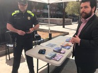 Presentació dels nous dispositius electrònics que permeten a la Guàrdia Urbana de Badalona la tramitació instantània de les denúncies