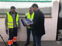Badalona renova més de 1.300 plaques de places i carrers que es troben en mal estat
