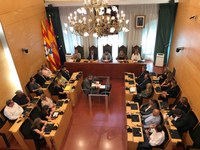 El Ple de l’Ajuntament ha aprovat una Declaració institucional de rebuig i condemna d'una agressió sexual en grup a una nena de 13 anys a Badalona