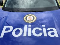 La Guàrdia Urbana de Badalona deté a quatre persones que intentaven ocupar un pis d’un veí que està a l’hospital