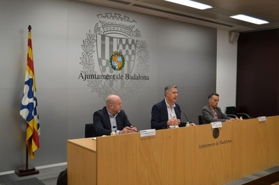 Badalona endurirà les sancions per combatre comportament incívics molt greus com l’abocament incontrolat de runes i escombraries a la via pública i als establiments que venguin alcohol en horari no autoritzat.