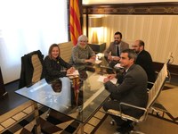 El president del Parlament ha rebut aquest migdia l’alcaldessa de Badalona per conèixer l’opinió dels municipis davant l’actual situació política a Catalunya
