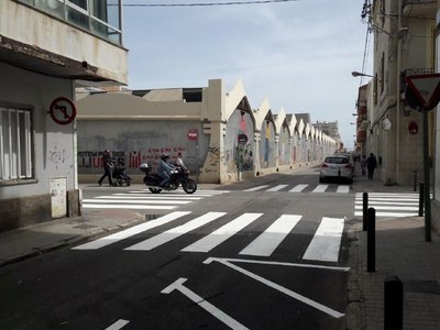 L’Ajuntament de Badalona senyalitza nous passos de vianants per augmentar la seguretat viària.