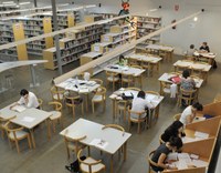 Les biblioteques Llefià-Xavier Soto i Can Casacuberta amplien els seus horaris perquè els joves puguin estudiar de nit