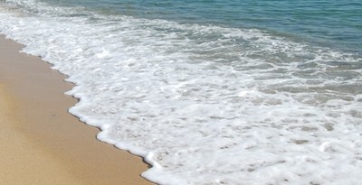 La platja del Coco de Badalona acull els dies 24 i 25 tallers de prevenció i primers auxilis per evitar els ofegaments.