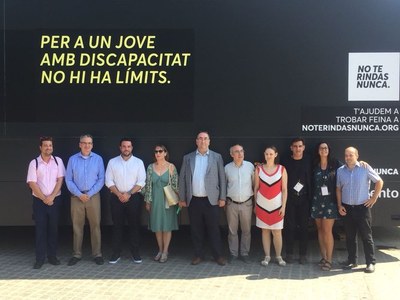 Badalona acull entre avui i demà la road show de la Fundació ONCE per apropar a joves amb discapacitat al món laboral.