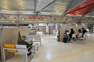 El pròxim dilluns 29 d’octubre la Biblioteca Can Casacuberta torna a obrir al públic amb normalitat.