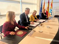 Badalona celebra el compromís amb la igualtat amb la lectura del Manifest del 8M Lliures i unides, signat amb la UGT, i una conferència sobre corresponsabilitat social