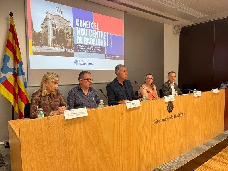 Imatge roda de premsa presentació creació d’un bulevard al carrer de Francesc Layret