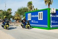 Badalona reforça la seguretat a les platges amb la instal·lació d’un nou mòdul de la Guàrdia Urbana