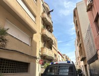 Desocupat un immoble al carrer del Magatzem, al barri del Centre, després de vuit anys d’ocupació il·legal