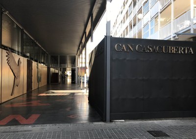 Dilluns 30 de març reobre la biblioteca Central Urbana Can Casacuberta de Badalona.