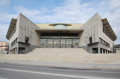 Entrada principal del Palau Municipal d'Esports de Badalona.