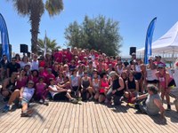 Èxit de participació de  la masterclass gratuïta de ioga i zumba que va tenir lloc dissabte passat al passeig Marítim de Badalona, davant del Pont del Petroli.