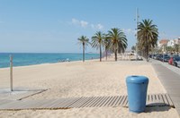 Fins al 15 de setembre queda limitat l’horari de pesca a les platges de Badalona