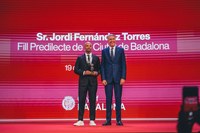 Jordi Fernández rep a Badalona el nomenament com a fill predilecte després de portar el nom de la ciutat a l'elit del bàsquet mundial