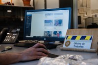 La Guàrdia Urbana de Badalona posa en marxa per primera vegada una eina que facilita la recuperació dels objectes perduts