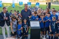 L’Ajuntament de Badalona inaugura el nou camp de futbol de Montigalà, que ha suposat una inversió de prop de 2 milions d'euros