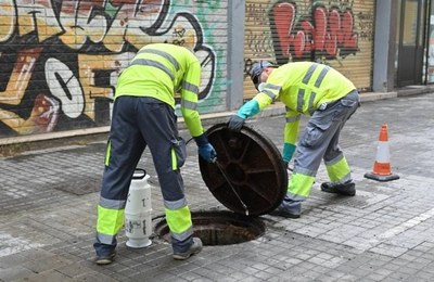 L’Ajuntament de Badalona inicia avui la campanya de tractament preventiu sistemàtic de paneroles i rosegadors a la xarxa de clavegueram de la ciutat.