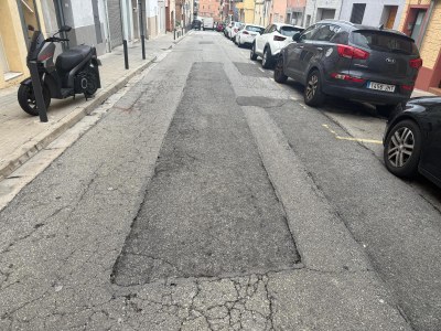 L’Ajuntament de Badalona inverteix més de 700.000 euros en la substitució del clavegueram i la renovació de l’asfalt del carrer de l’Olivera de Sistrells.