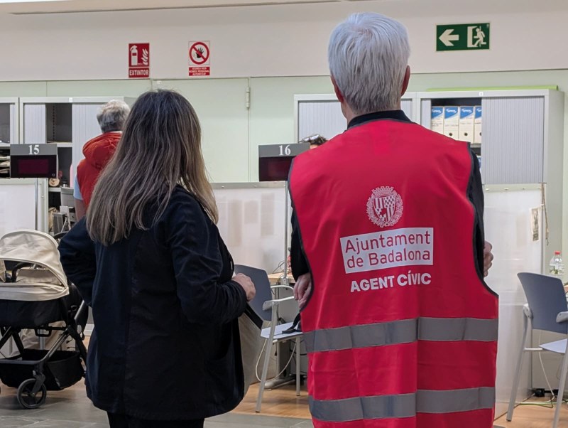 Badalona lanza convocatoria para contratar 30 agentes cívicos en un nuevo Plan Local de Empleo
