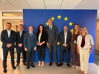 L’alcalde de Badalona proposa en una reunió amb representants de l'ambaixada de la UE davant les Nacions Unides que l’habitatge ocupi un lloc central en l’agenda internacional posterior al 2030