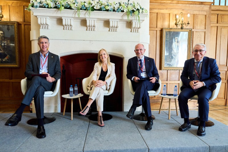 Intervenció de l'alcalde de Badalona als cursos d'estiu de la UIMP (Universitat Internacional Menéndez Pelayo) a Santander - 2 -