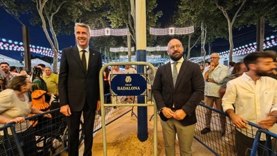 L’alcalde Xavier Garcia Albiol i l’alcalde de El Puerto de Santa Maria inauguren la Feria de la Primavera y Fiestas del Vino Fino d’aquesta ciutat gaditana.