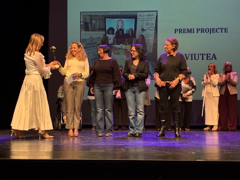 l premi per al Projecte Trencant Invisibilitats 2026 ha estat per al projecte VIUTEA, l’associació per a la inclusió de persones amb autisme a Badalona.