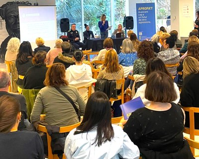 Jornada "APROPA’T, un any de la campanya de prevenció de les violències sexuals a Badalona. Resultats i reptes de futur”.