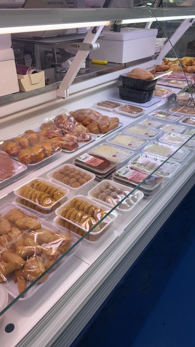 maignon aviram.jpeg.